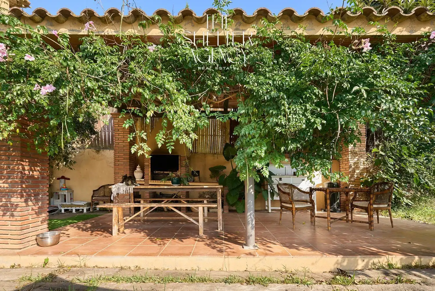 Terraza de Finca rústica en venta en Sant Pere de Ribes con Aire acondicionado, Jardín privado y Piscina comunitaria