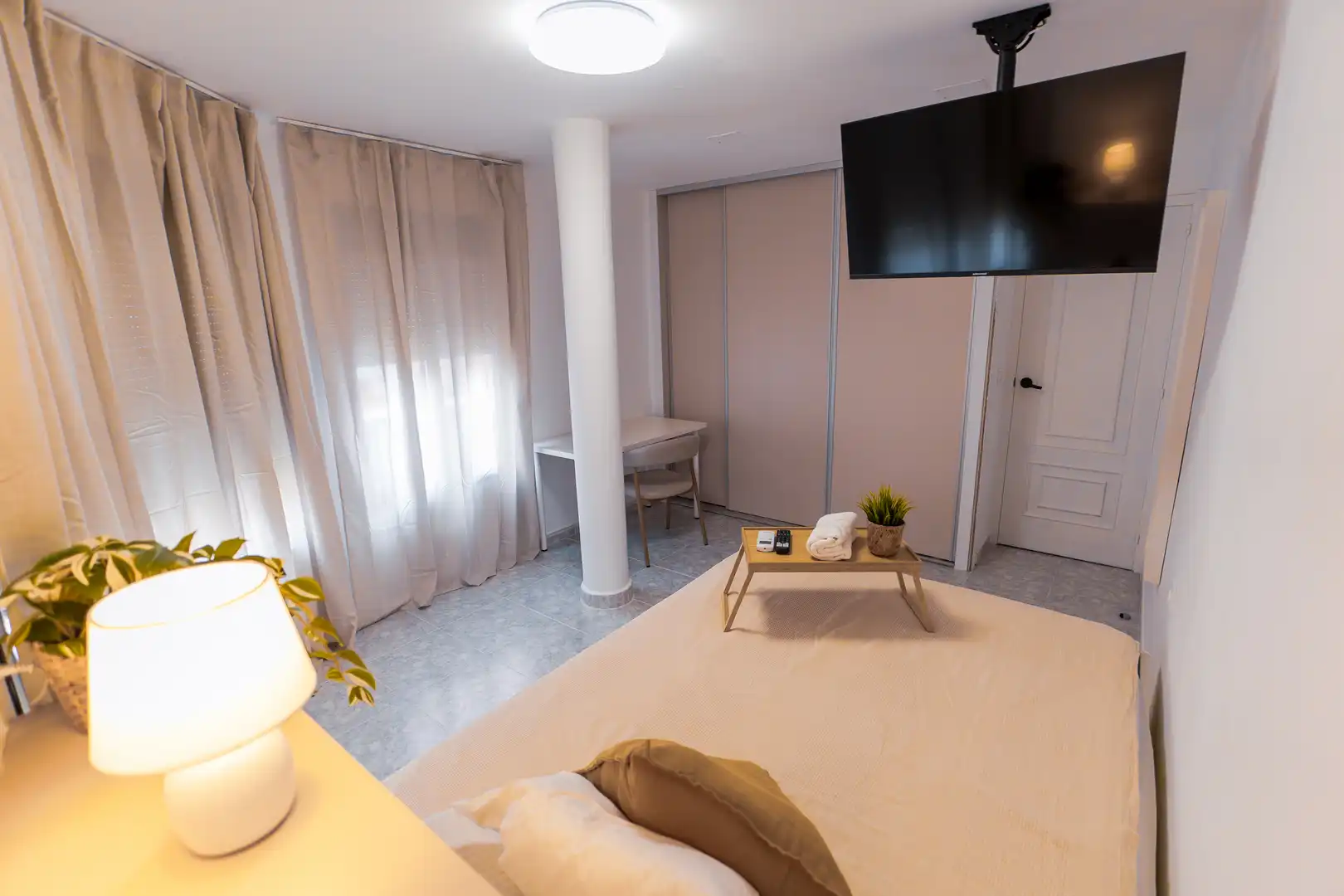 Habitación en Carrer dels Arbres, 32, Pont Nou - Corazón de Jesús