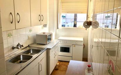 Kitchen of Flat for sale in Morón de la Frontera  with Air Conditioner