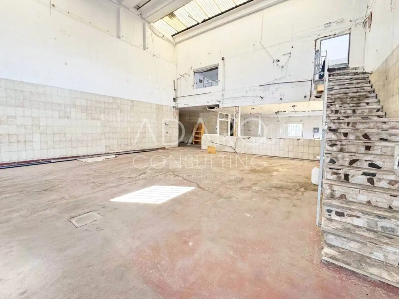 Nave industrial en venta en Madrid