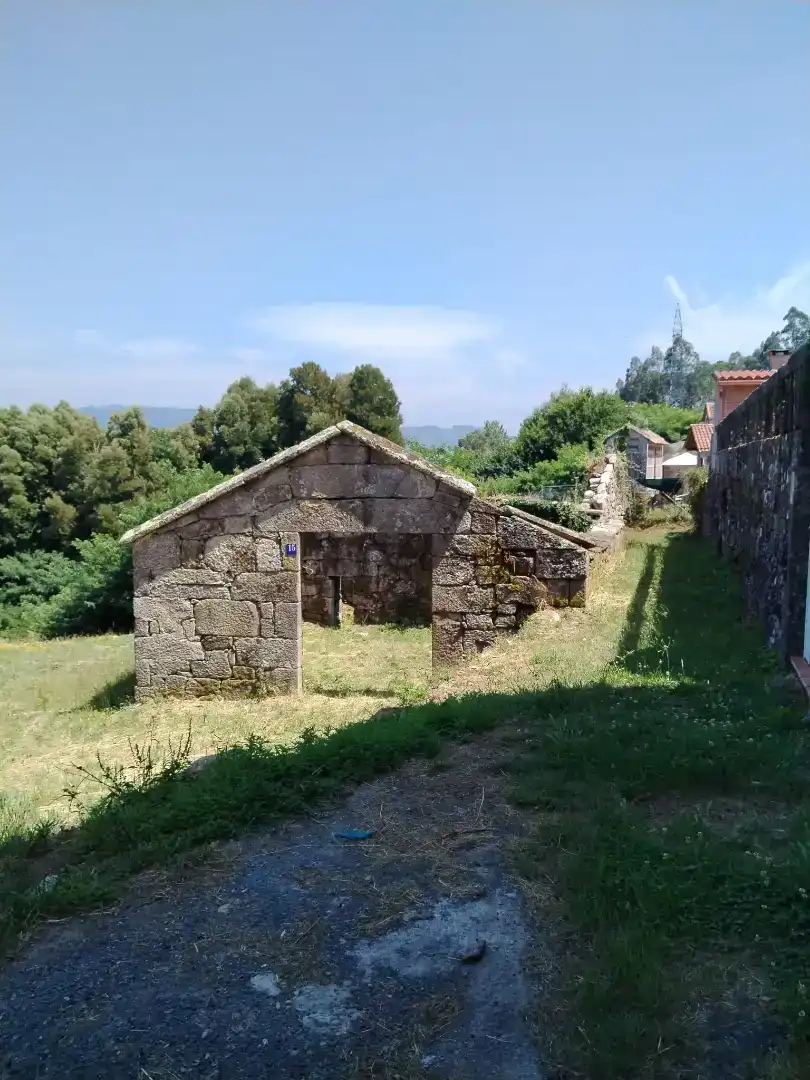 Vista exterior de Finca rústica en venda en Pontevedra Capital 