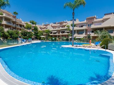 Penthouse mit Pool zum Verkauf in Calle Espliego