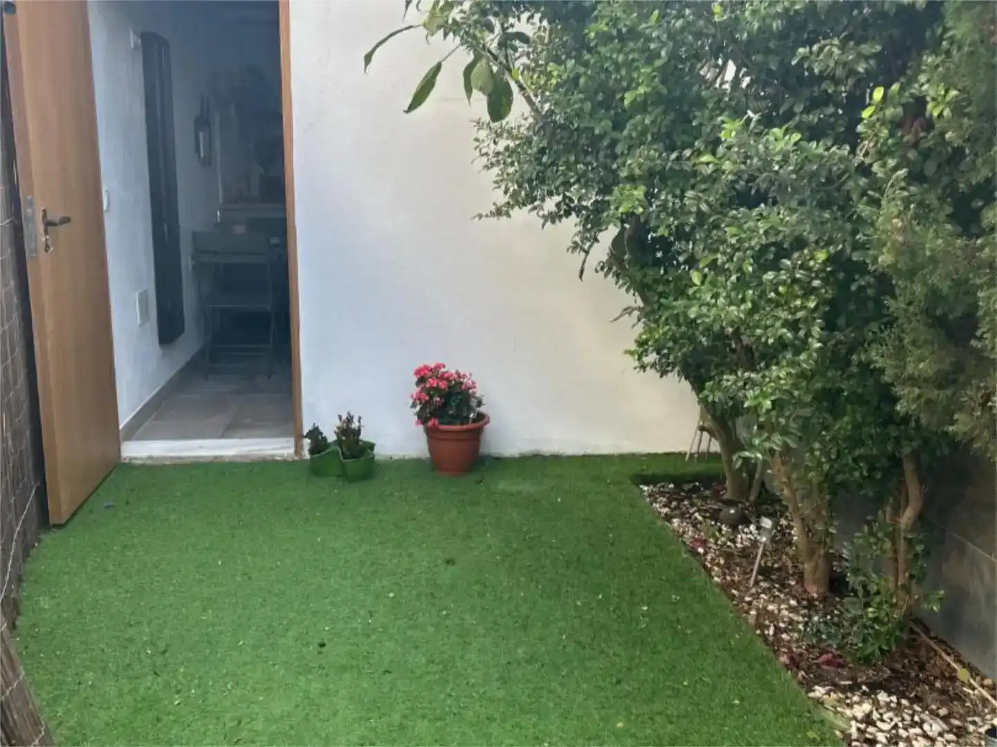 Jardín de Estudio de alquiler en Tarifa con Aire acondicionado, Jardín privado y Amueblado
