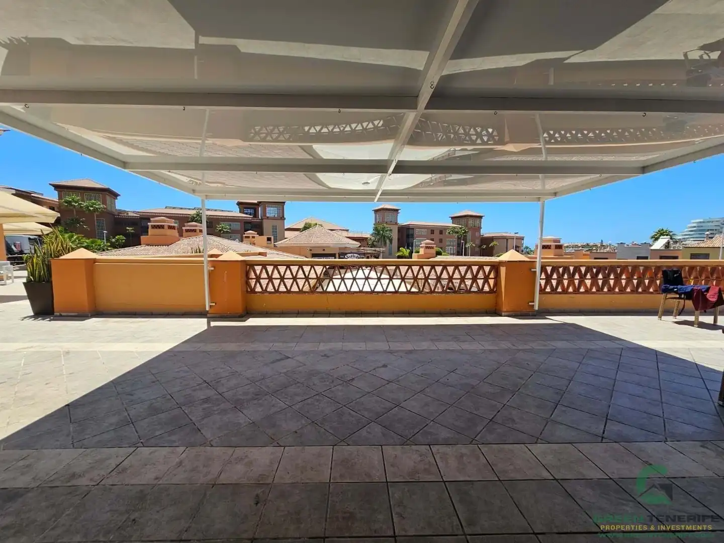 Terraza de Local en venta en Adeje