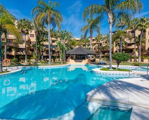 Piscina de Estudi en venda en Estepona amb Aire condicionat i Terrassa