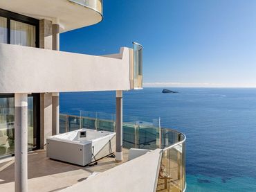 Apartment mit Pool zum Verkauf in Playa de Poniente