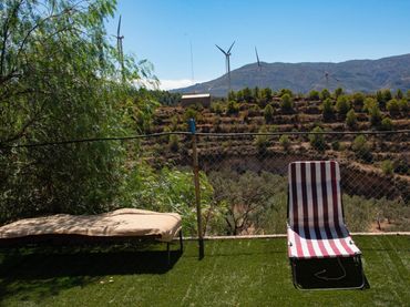 Casa rústica amb piscina en venda a Izbor