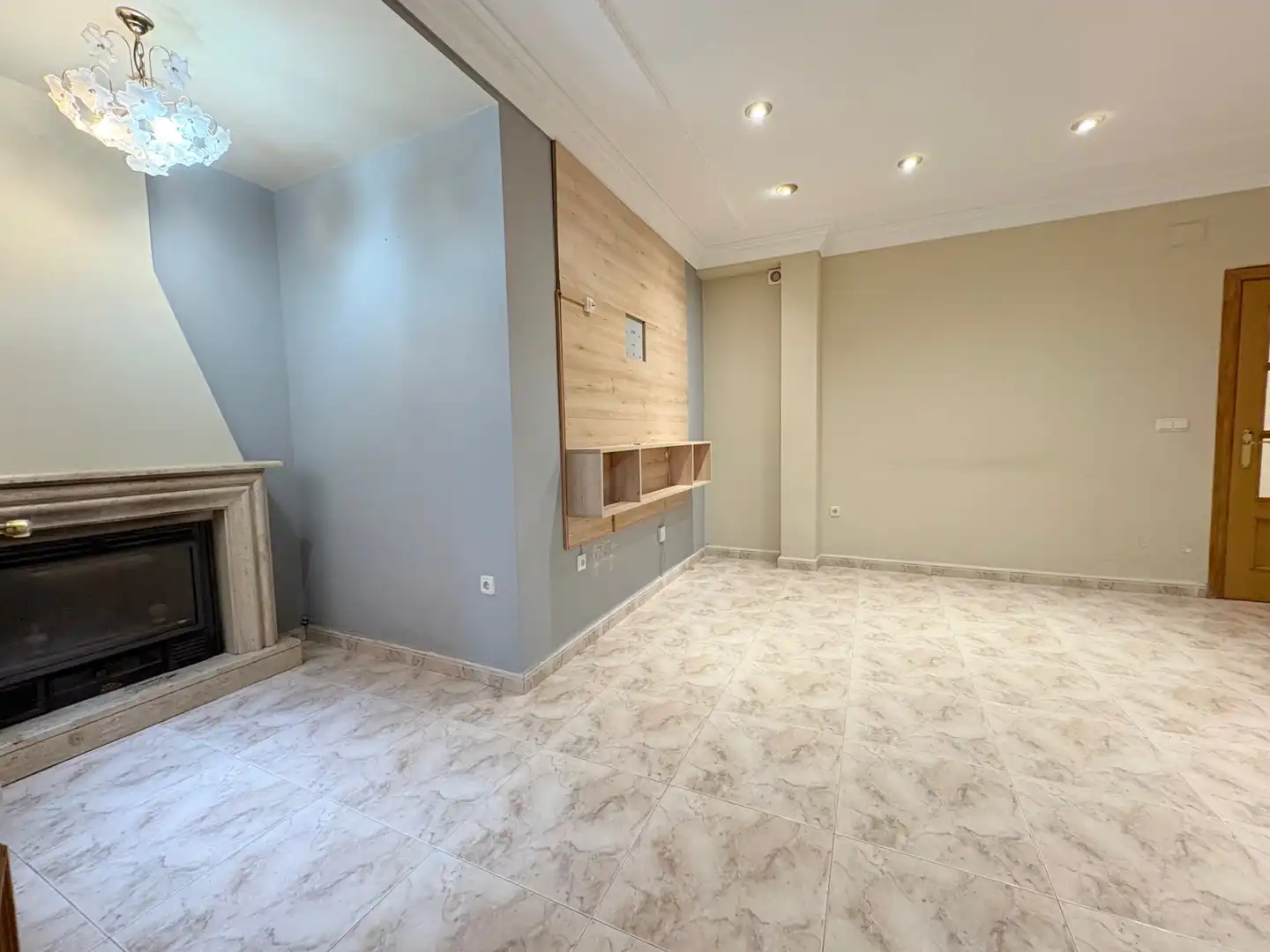 Sala de estar de Planta baja en venta en Vilamarxant con Terraza, Trastero y Balcón