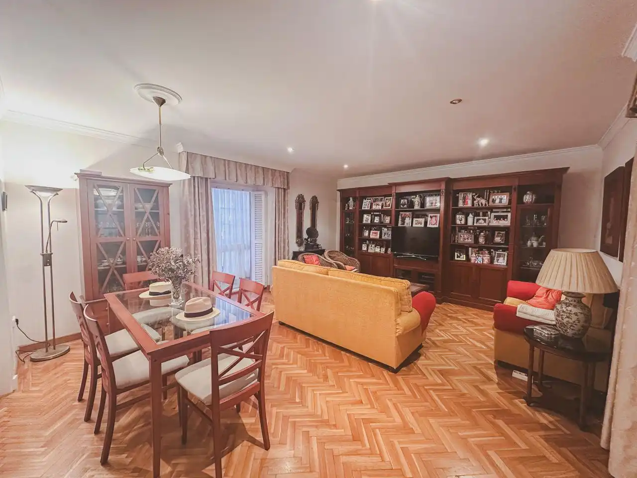 Sala d'estar de Pis en venda en Cádiz amb Aire condicionat, Calefacció i Parquet