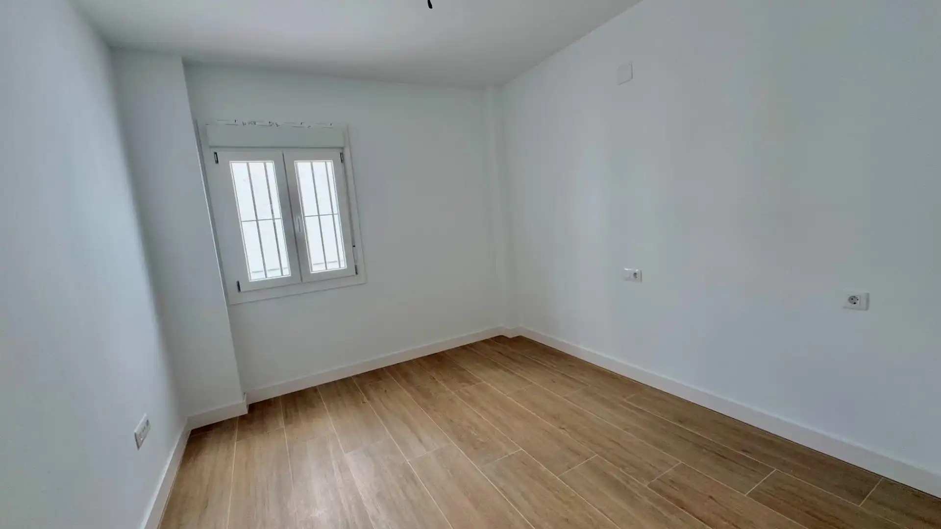 Habitación de Casa adosada en venta en Campillos con Jardín privado y Terraza