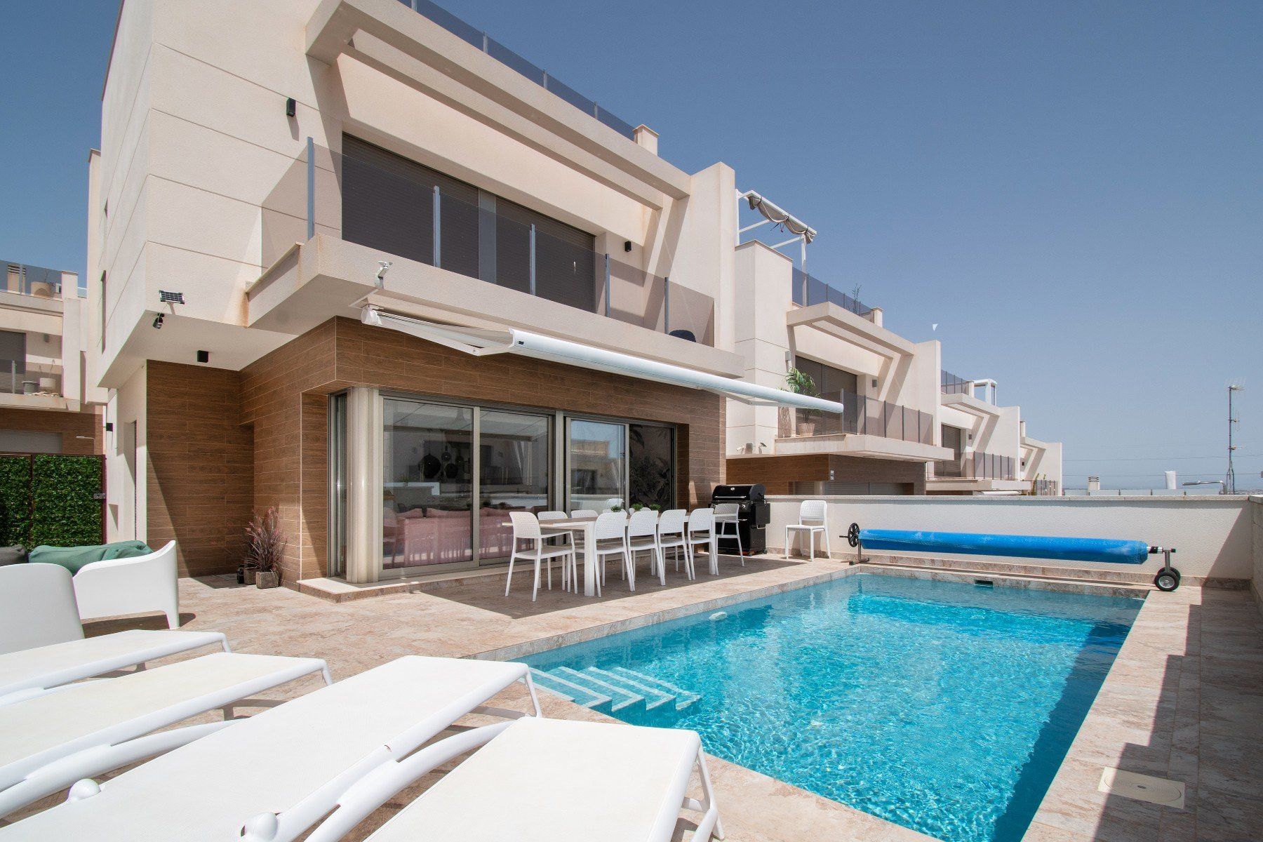Swimming pool of House or chalet for sale in Orihuela  with Air Conditioner, Heating and Private garden