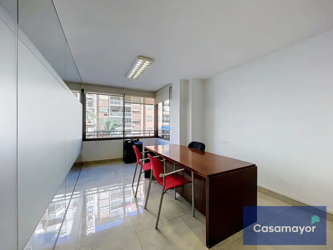 Oficina con ascensor en venta en Avenida Alfonso El Sabio, imagen 10