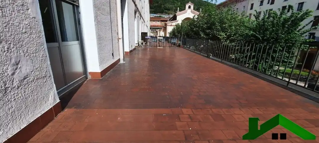 Wohnung zur Miete in Baztan Haranaren Plaza, San Ignacio - Elorrieta
