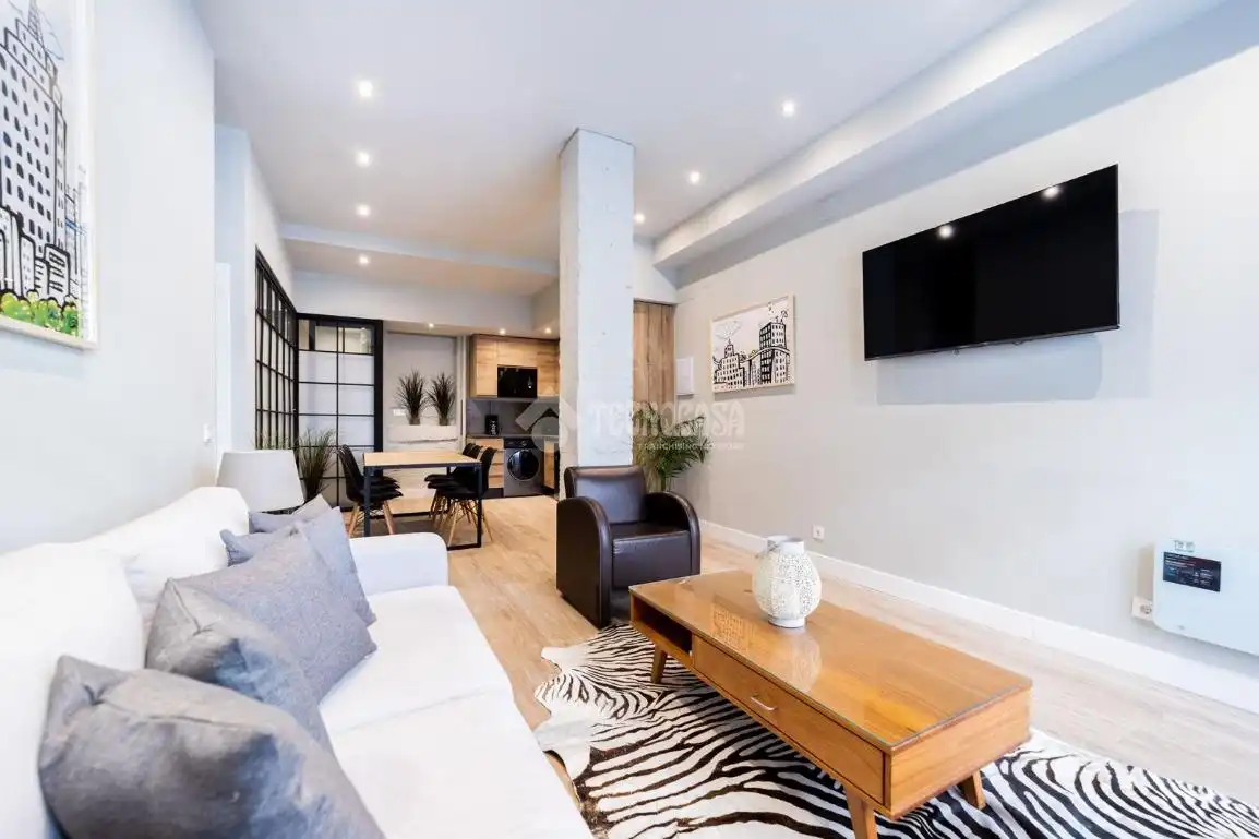 Living room of Flat for sale in Madrid