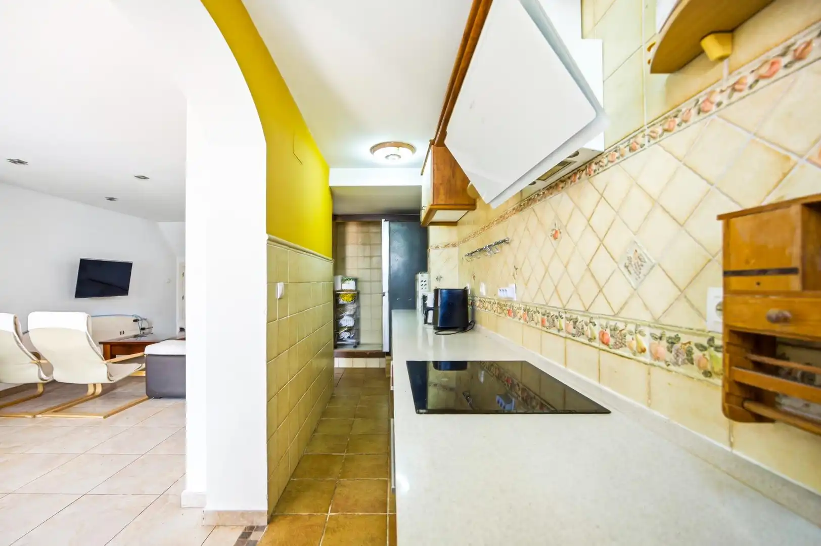 Cocina de Casa o chalet en venta en Chiclana de la Frontera con Aire acondicionado, Calefacción y Jardín privado