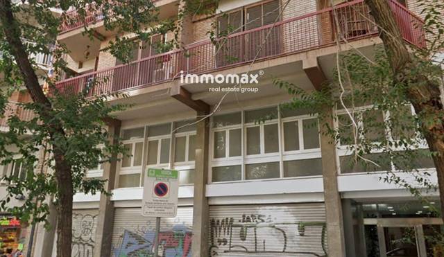 Local comercial en Venta en La Maternitat i Sant Ramon