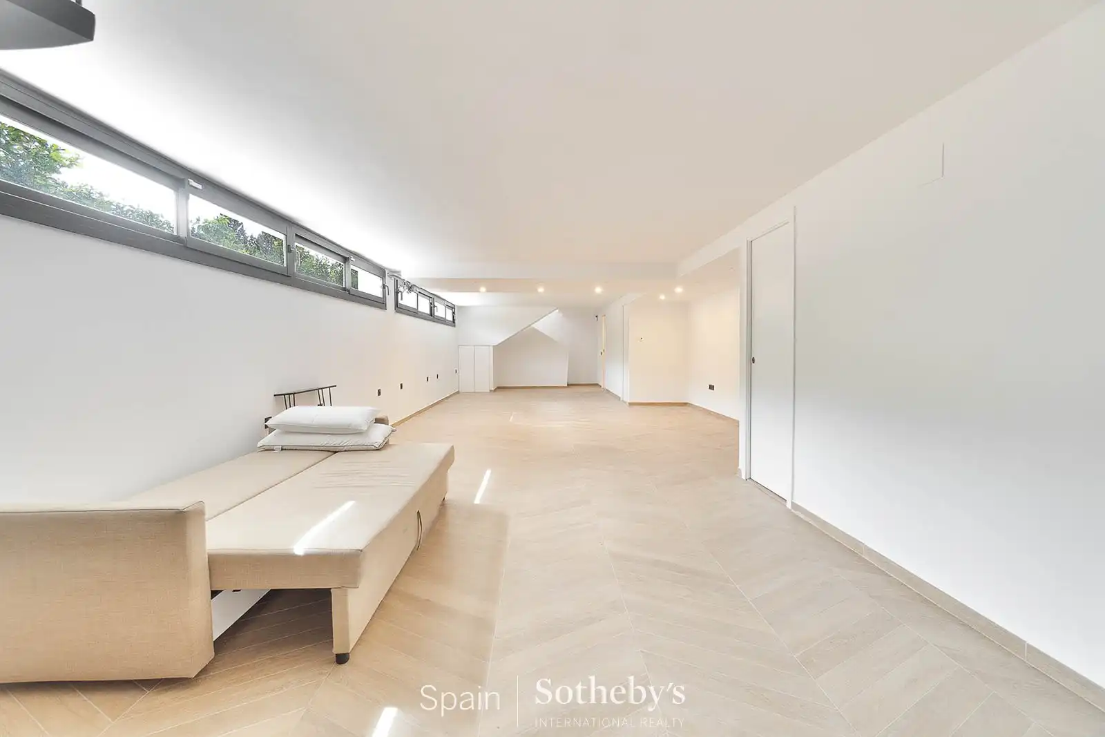 Casa o xalet en venda en Navata amb Aire condicionat, Jardí privat i Terrassa