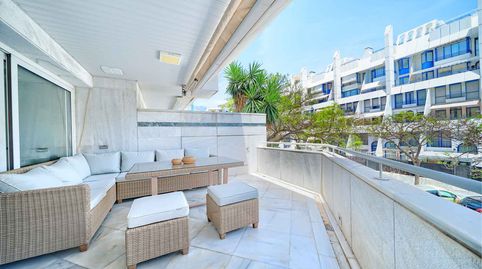 Foto 3 de Apartamento en venta en Playa de la Fontanilla, Marbella