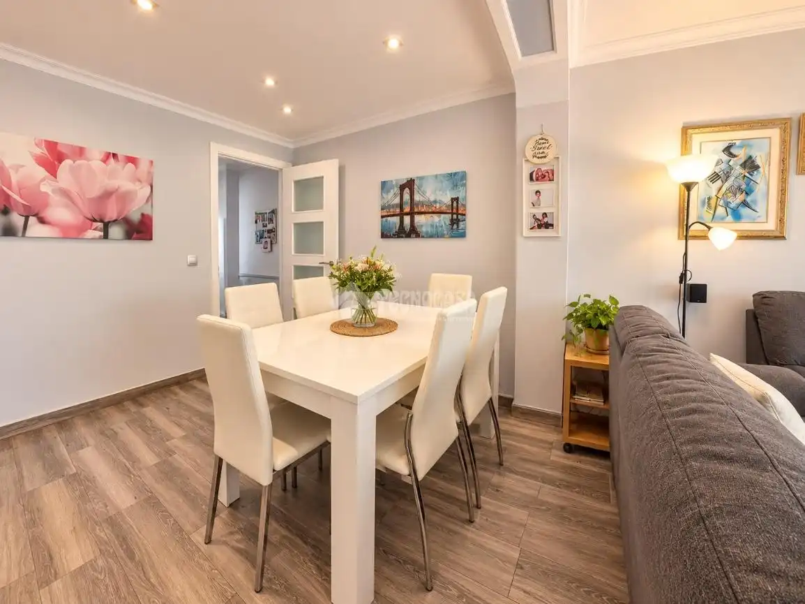 Comedor de Piso en venta en Alicante / Alacant con Aire acondicionado