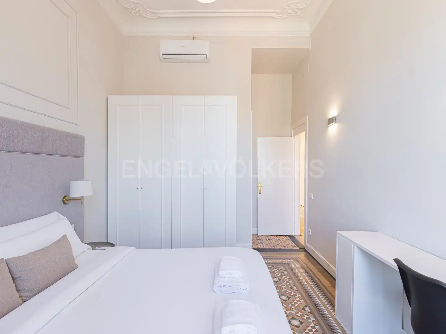 Piso con terraza en alquiler en Eixample, imagen 34