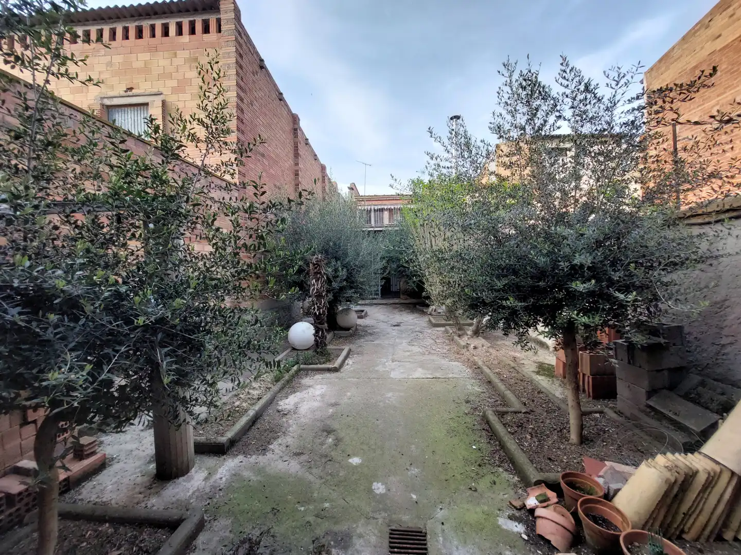 Garden of Houses for sale in Tornabous  with Air Conditioner, Heating and Private garden