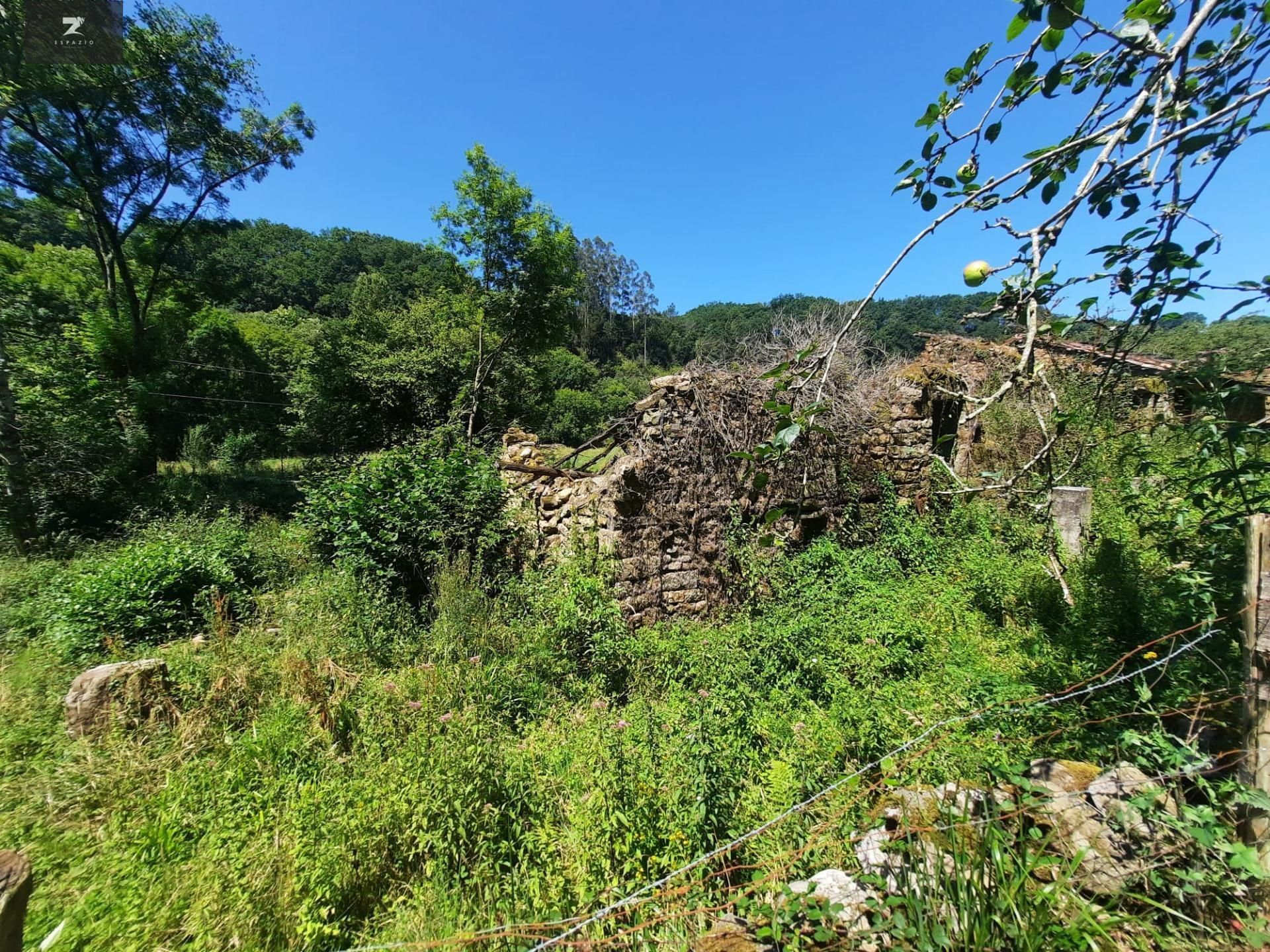 Finca rústica en venda en Luena 