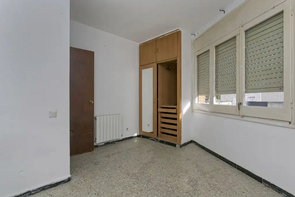 Bedroom of Flat for sale in Sant Vicenç Dels Horts