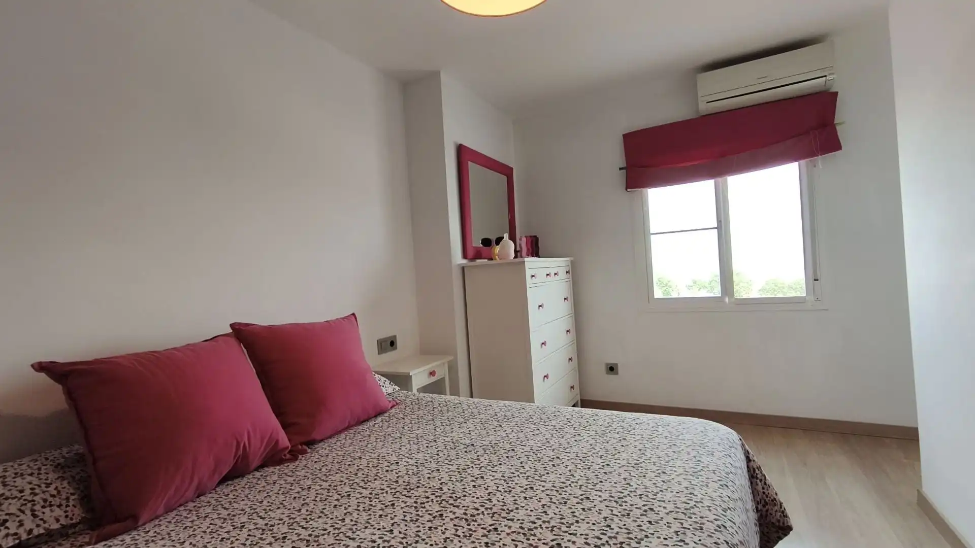 Habitación de Apartamento en venta en Alhaurín El Grande con Aire acondicionado y Trastero