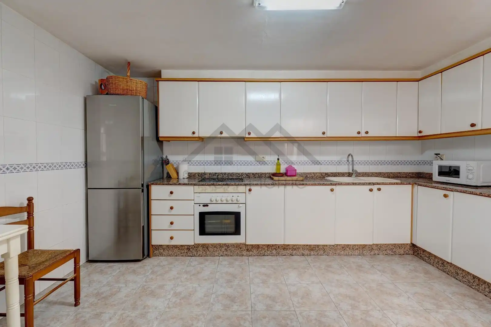 Cocina de Piso en venta en La Pobla de Vallbona con Aire acondicionado y Terraza
