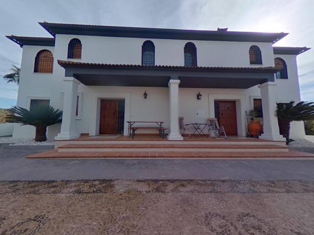 Casa-chalet en Venta en Calle ACEBUCHE en Paraíso Arenal - La Colina