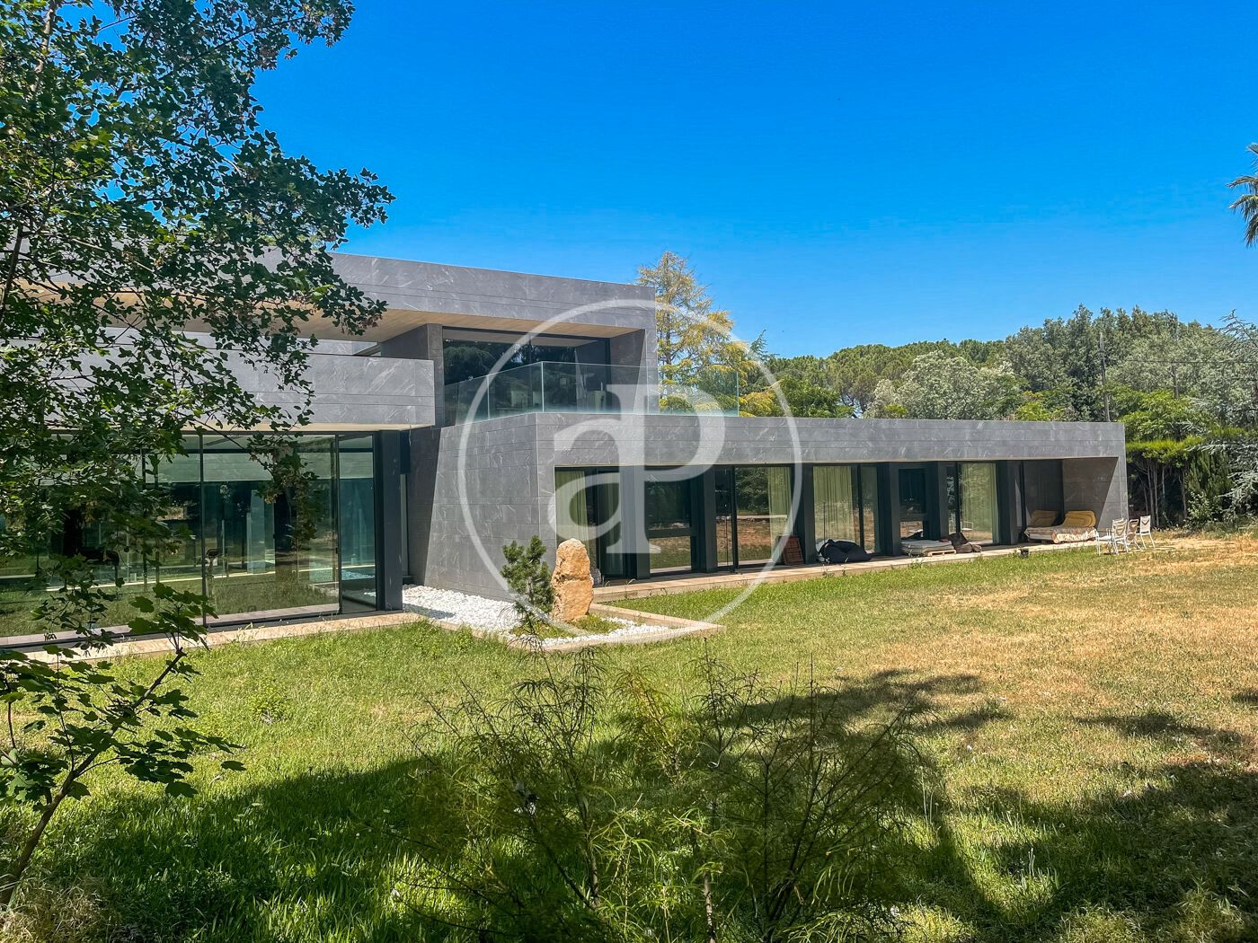 Exterior view of House or chalet to rent in Sant Cugat del Vallès  with Air Conditioner, Heating and Private garden