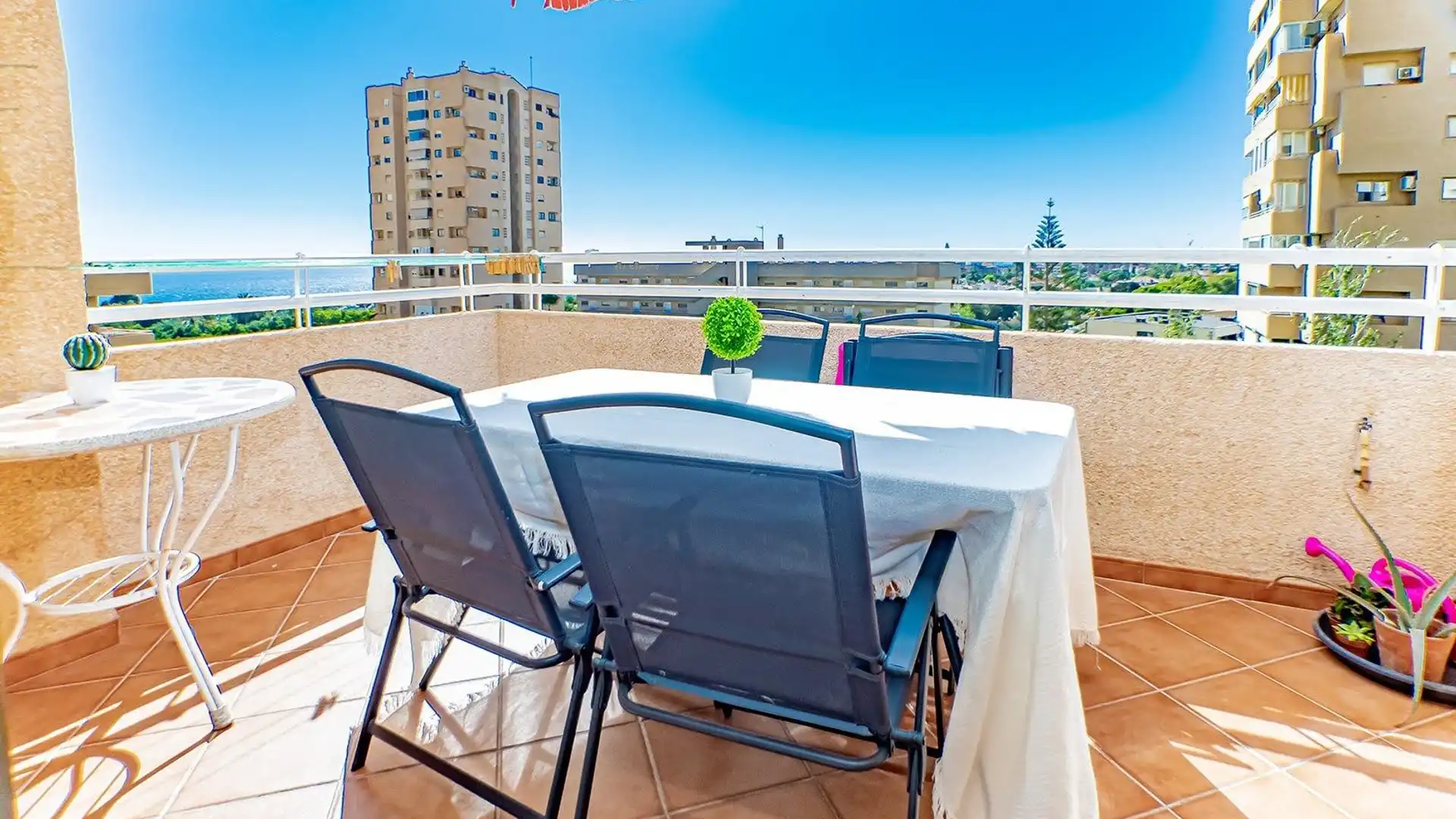 Terrassa de Pis en venda en Roquetas de Mar amb Aire condicionat, Jardí privat i Terrassa