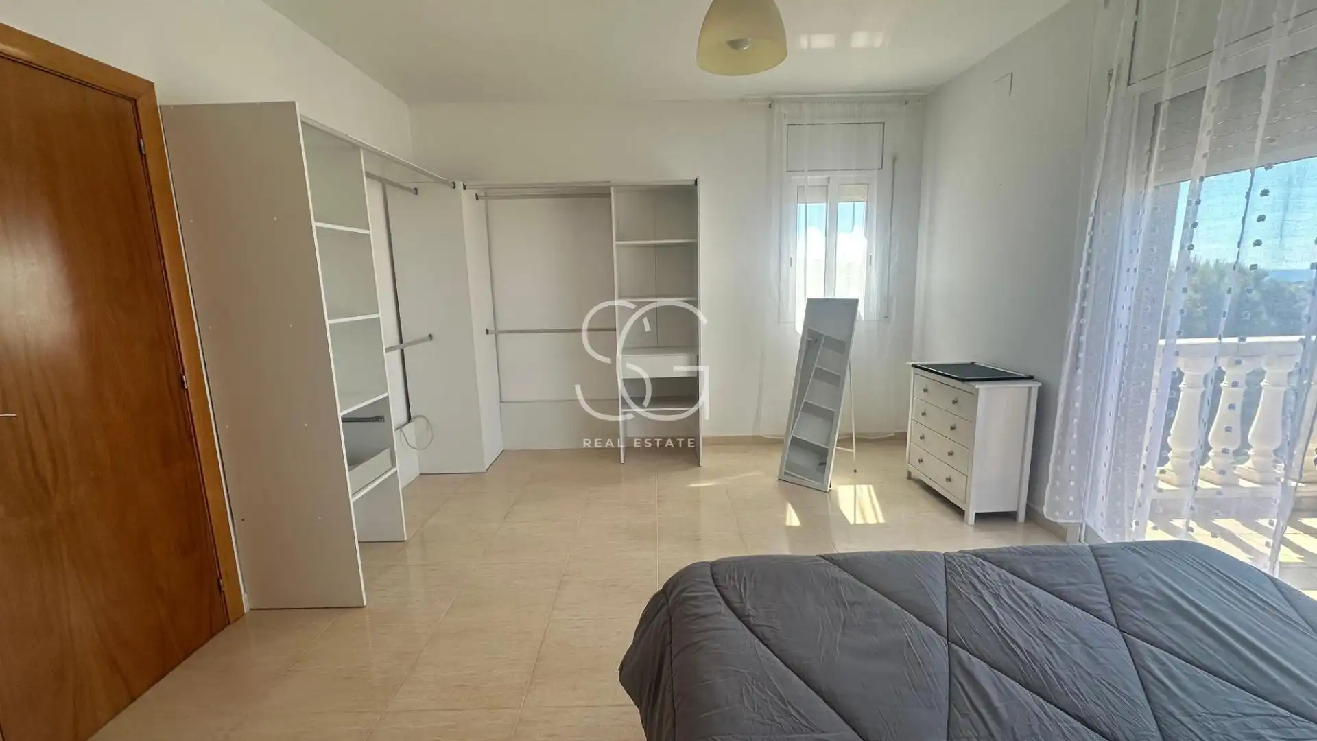 Schlafzimmer von Haus oder Chalet zum Verkauf in Roda de Berà mit Heizung