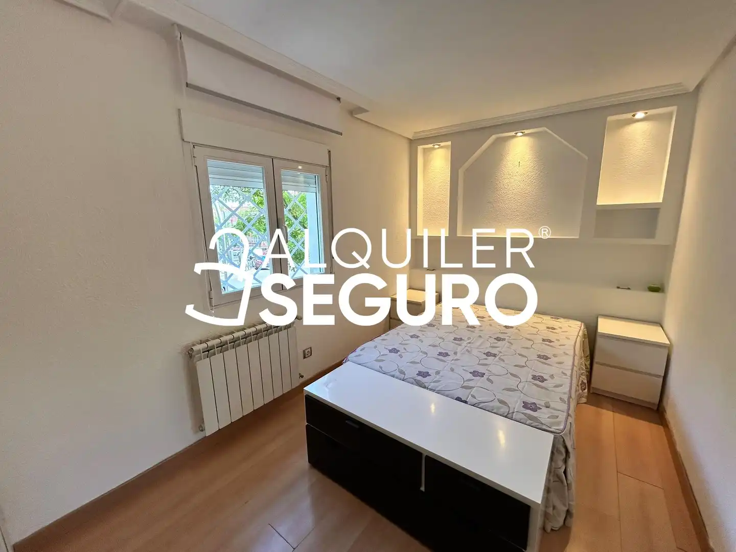 Habitación de Piso de alquiler en Madrid con Aire acondicionado, Calefacción y Amueblado