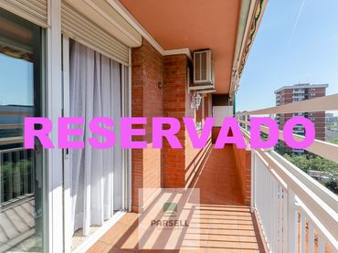 Piso con balcón en venta en Gran Via de les Corts Catalanes