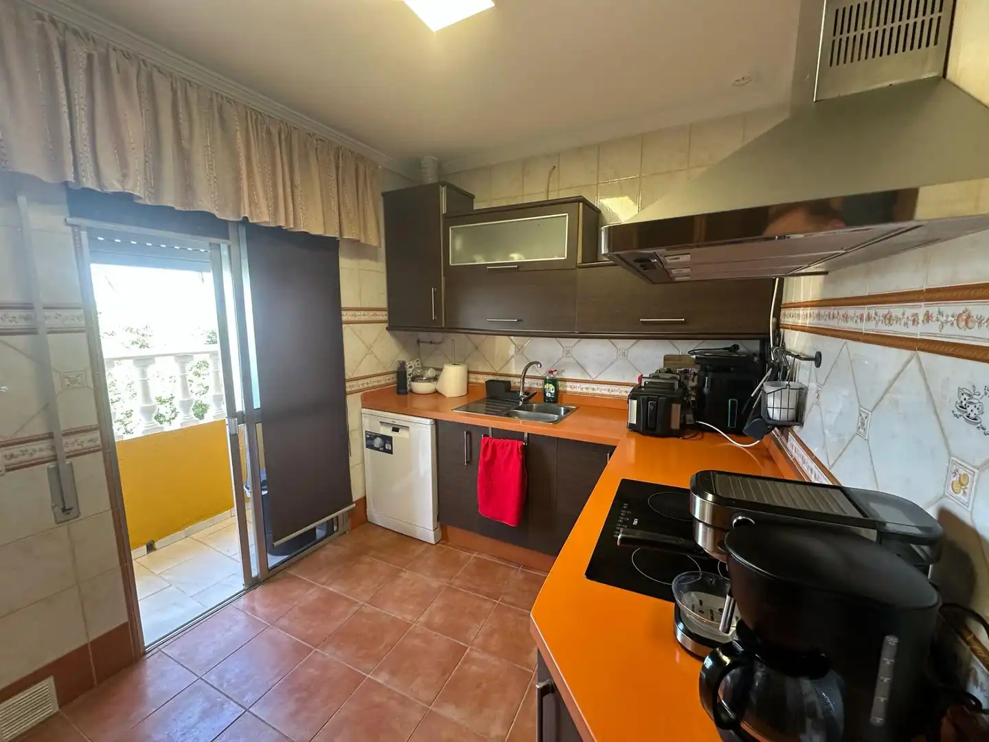 Kitchen of Houses for sale in Jerez de la Frontera  with Air Conditioner, Private garden and Terrace