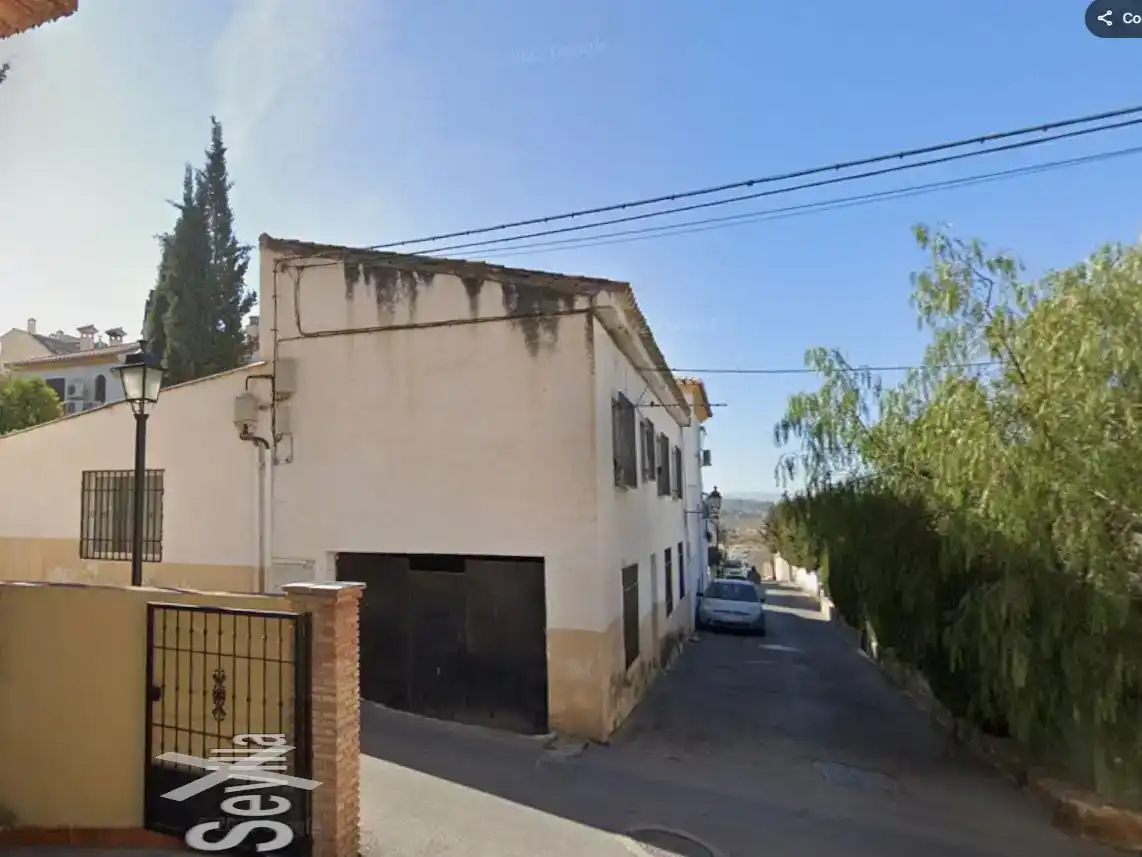Vista exterior de Pis en venda en Cájar amb Jardí privat