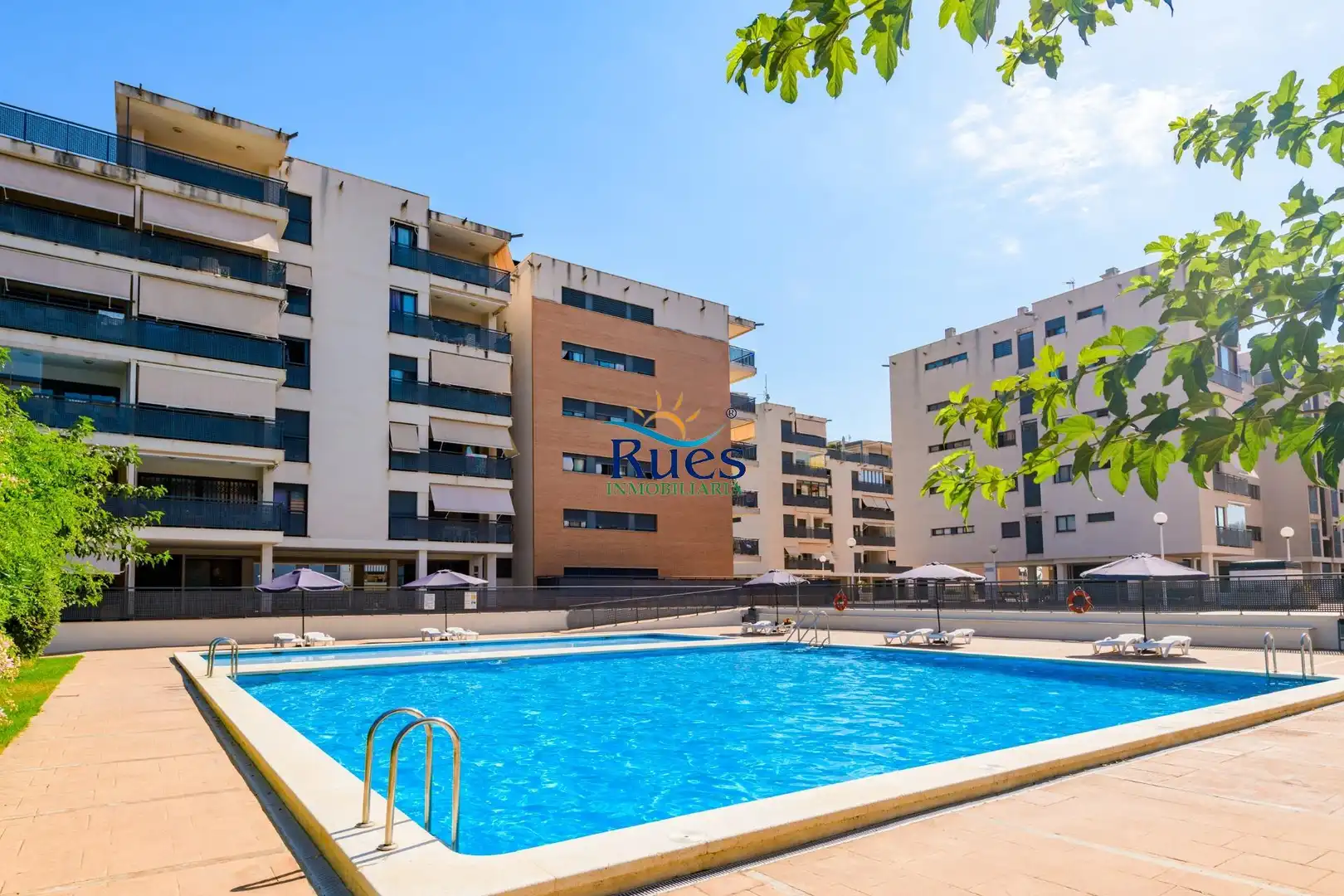 Piscina de Ático en venta en Benicasim / Benicàssim con Aire acondicionado, Calefacción y Trastero