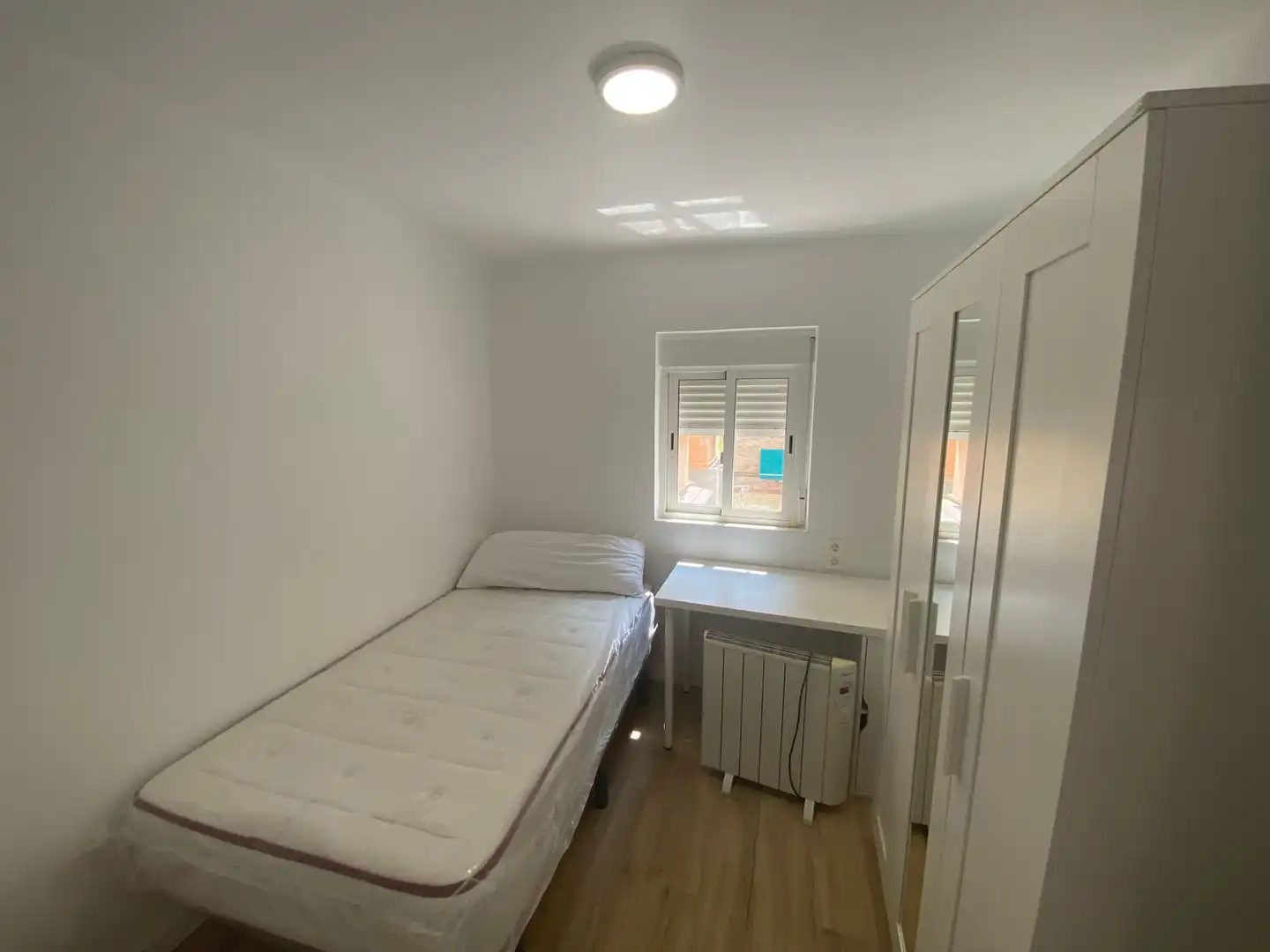 Wohnung zur Miete in Placeta Larra, 2, Barrio de Zaidín