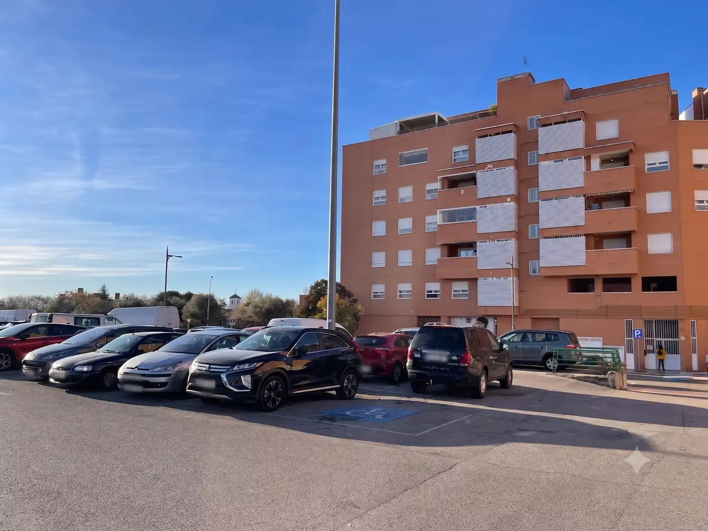 Parking of Commercial properties for sale in Parla