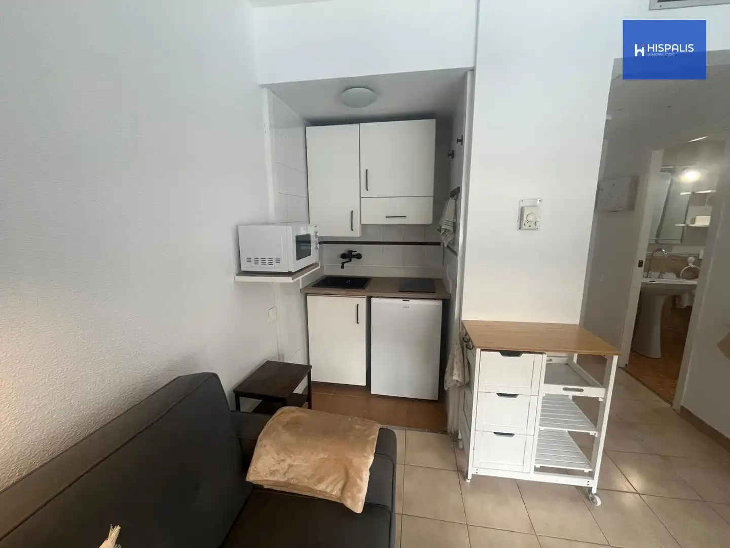 Cocina de Estudio de alquiler en Sevilla con Amueblado