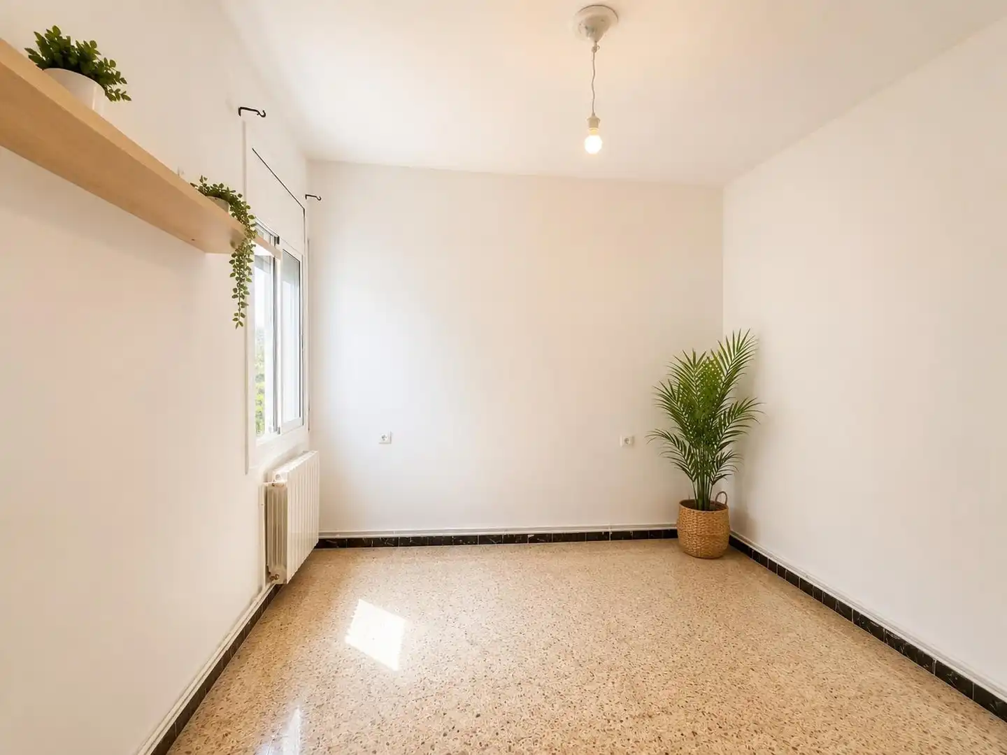 Bedroom of Flat for sale in Sabadell  with Heating, Oven and Balcony