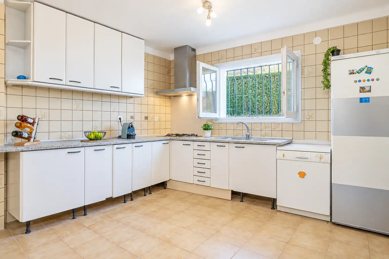 Detached house with terrace for sale in Carrer Víctor Català, imagen 16