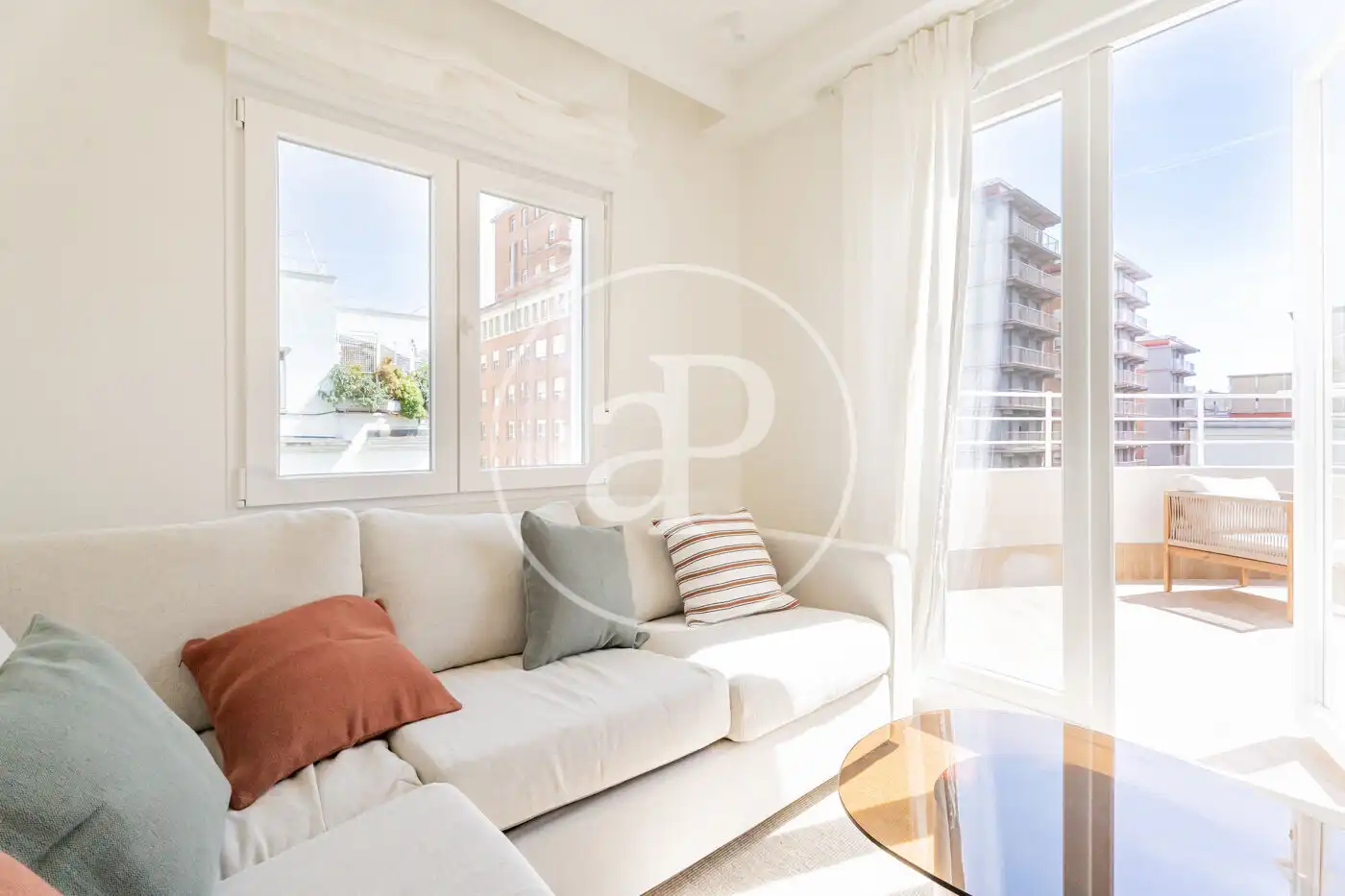 Sala de estar de Ático en venta en Madrid con Aire acondicionado, Calefacción y Terraza