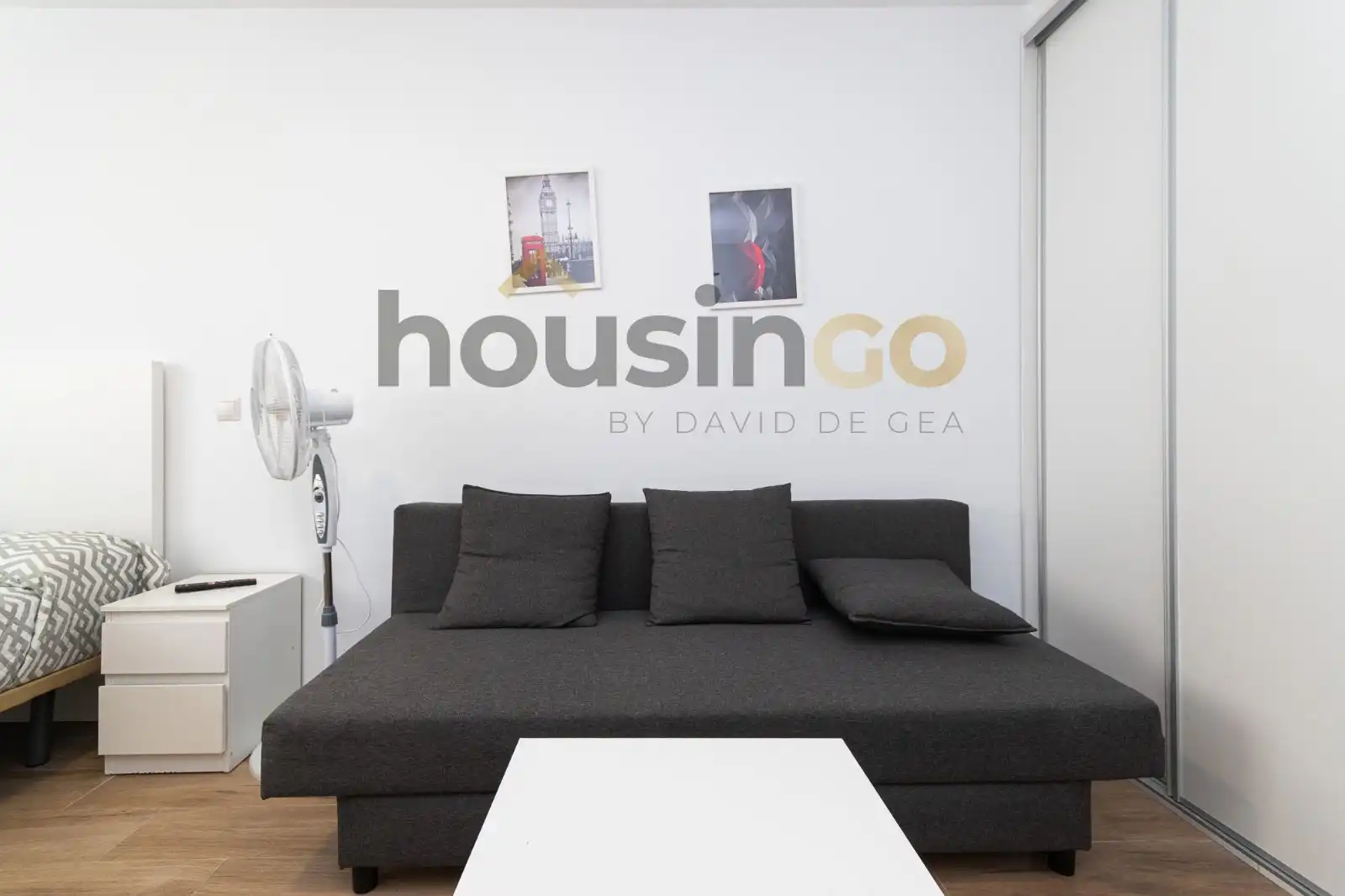 Sala d'estar de Estudi de lloguer en Madrid amb Aire condicionat, Calefacció i Moblat