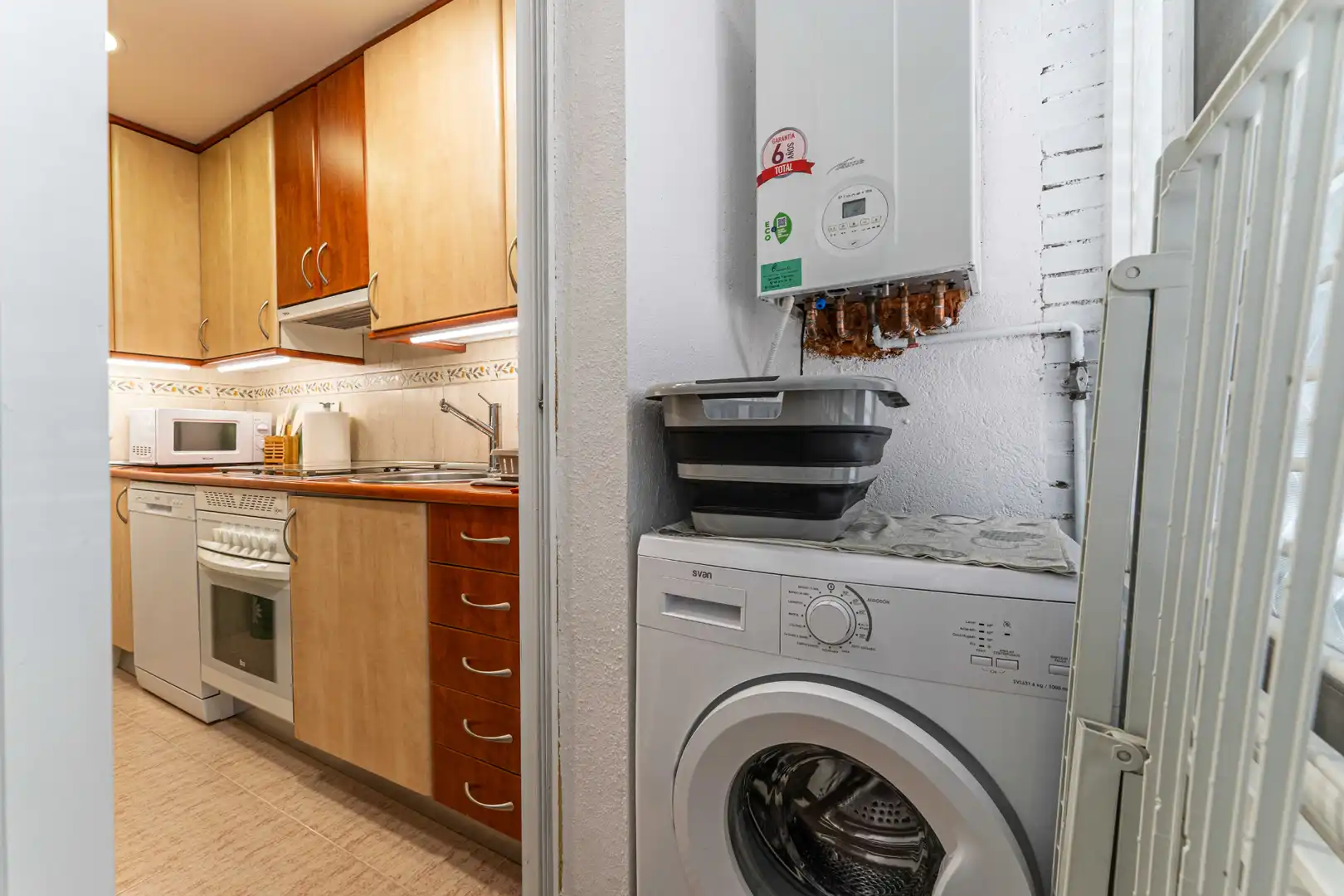 Kitchen of Duplexes for sale in Brunete  with Air Conditioner, Heating and Storage room