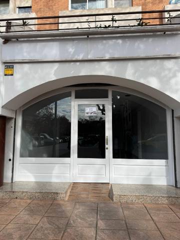 Local comercial en Alquiler en Carrer Ferran Muñoz en Begues