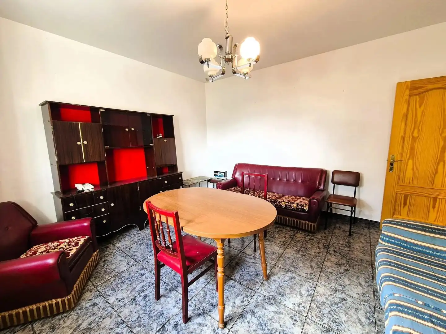 Sala d'estar de Casa o xalet en venda en Iznájar, Córdoba