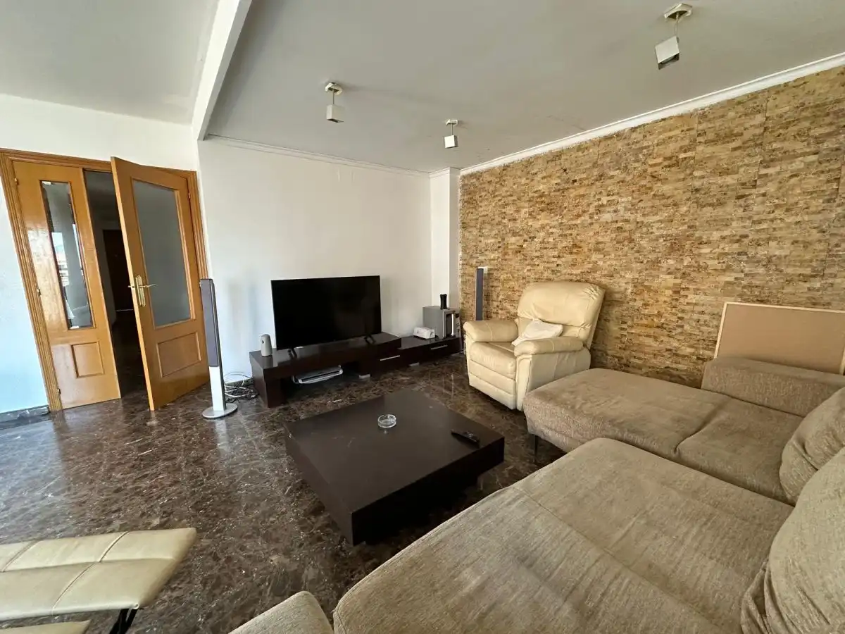 Sala d'estar de Dúplex en venda en Castellón de la Plana / Castelló de la Plana amb Calefacció, Terrassa i Traster
