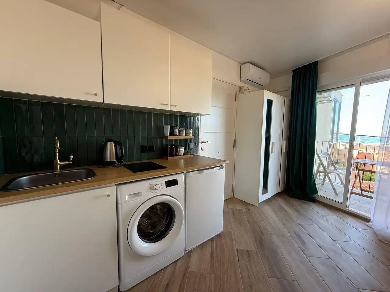 Küche von Wohnung zum Verkauf in Torrevieja mit Terrasse